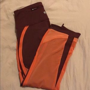 Maroon/red lululemon leggings